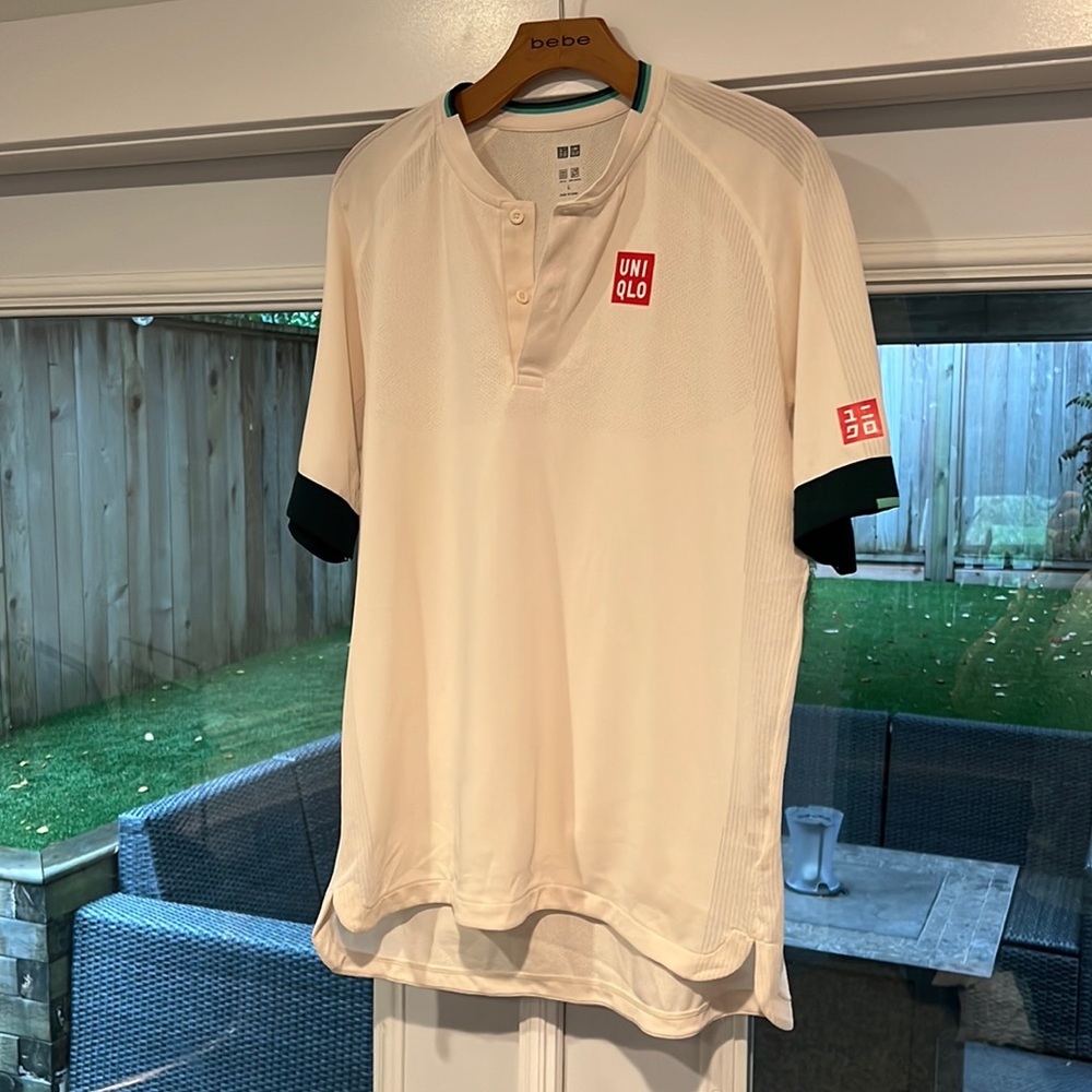 Uniqlo - Roger Federer Tennis Shirt